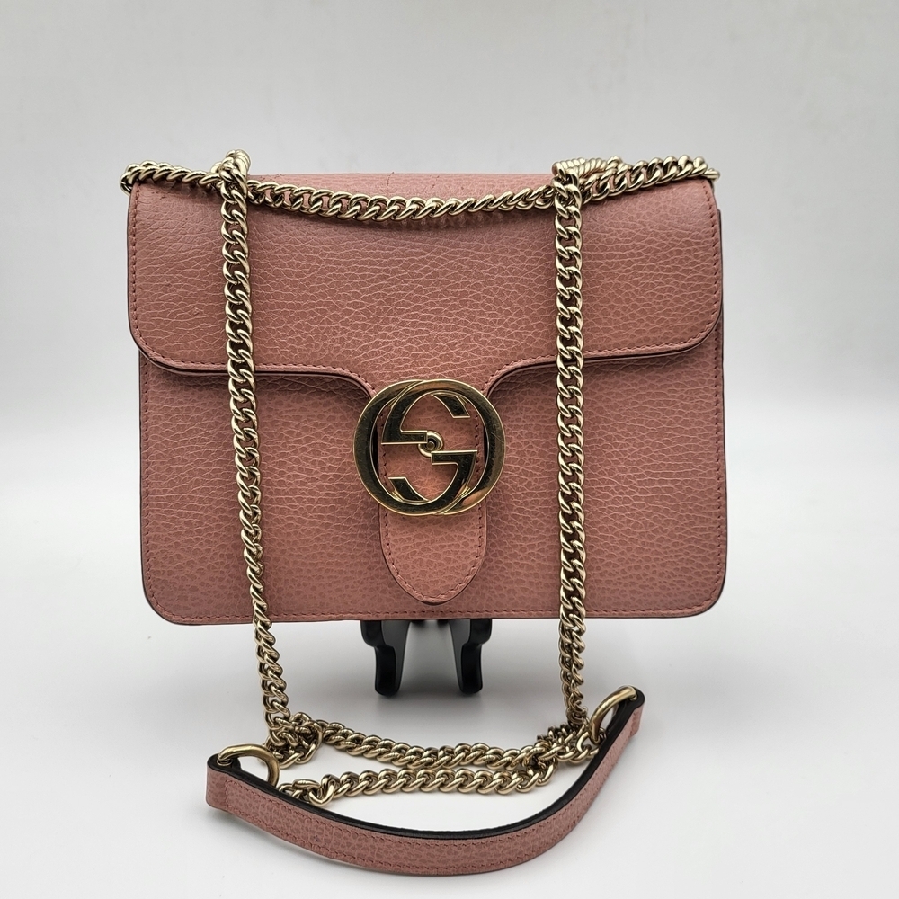 Gucci Interlock GG logo soft Pink Crossbody Bag with Gold Chain